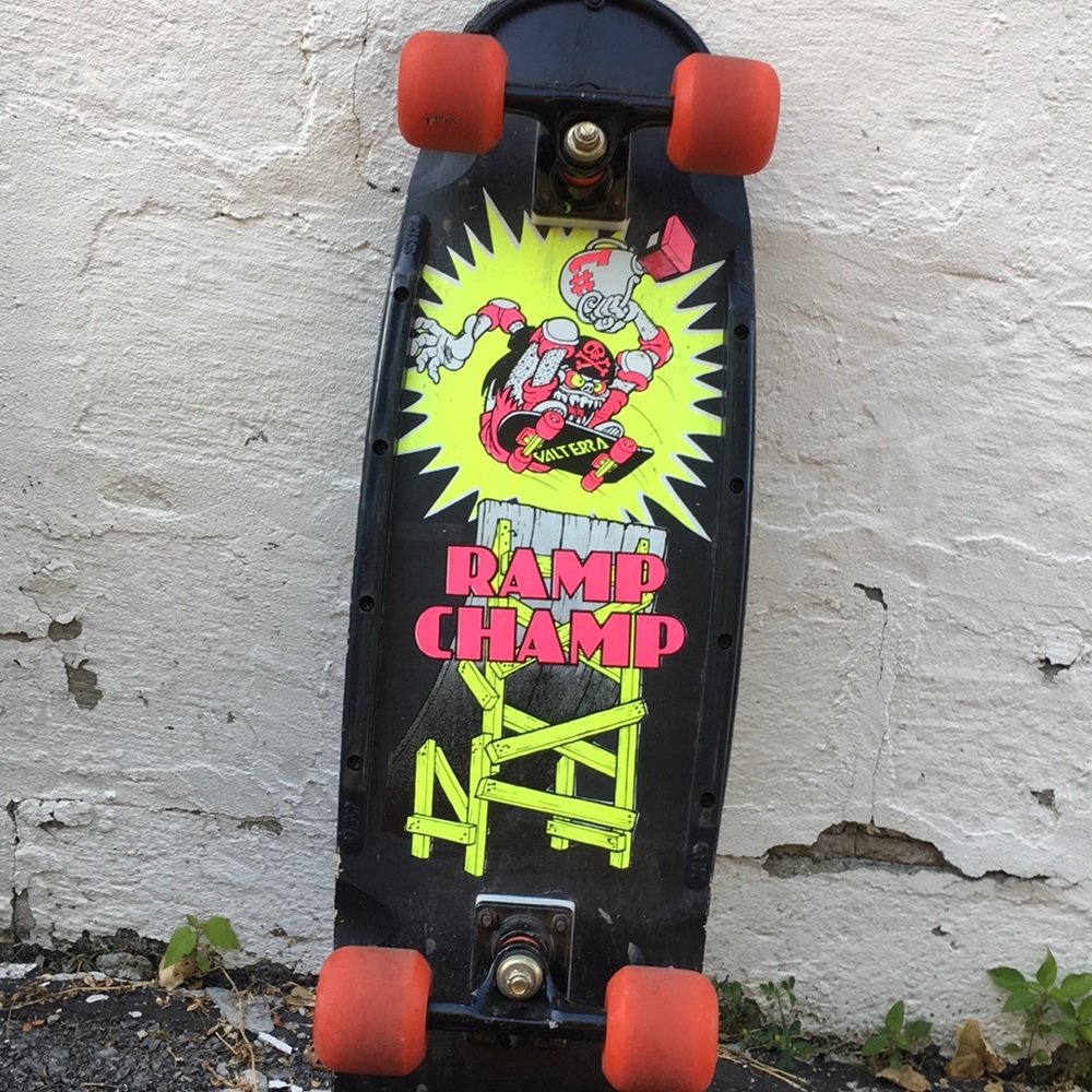 Valterra Skateboard